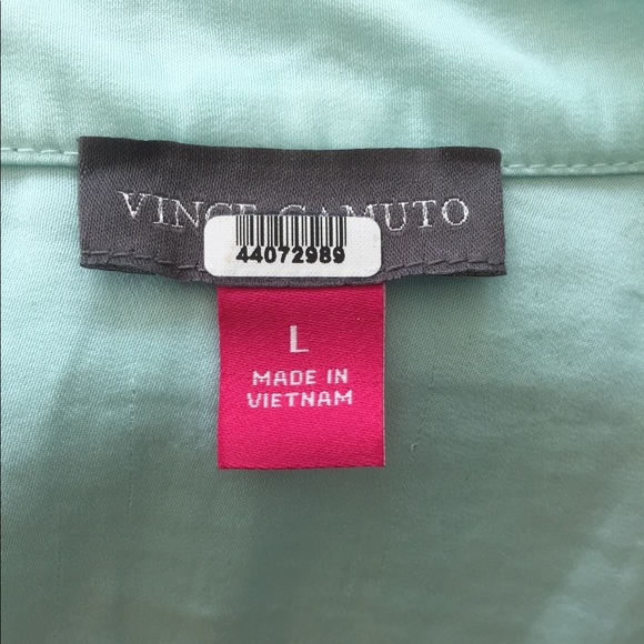 Vince Camuto LS blouse in mint green - like new - Picture 5 of 6